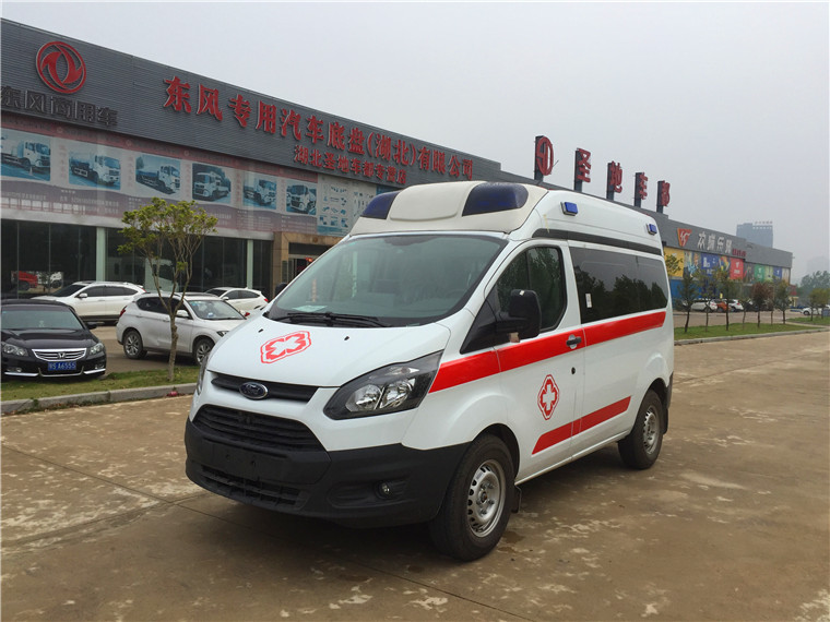 福特新全顺V362救护车(短轴中顶)