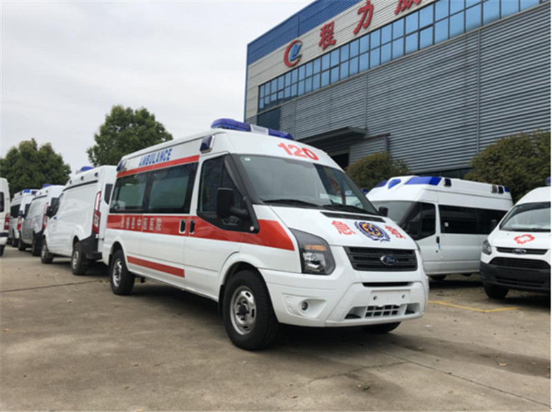 福特V348长轴中顶负压型救护车