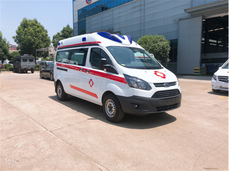福特V362监护型救护车