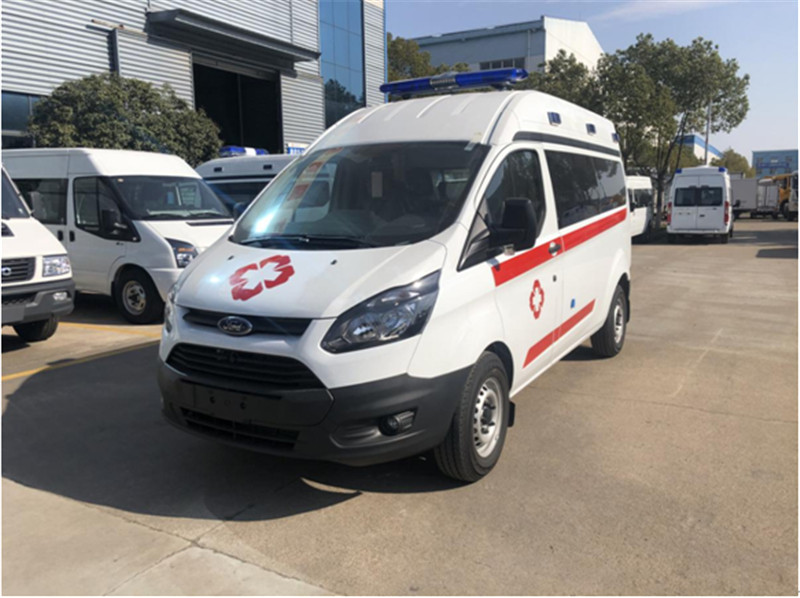 福特V362中轴中顶运输型救护车