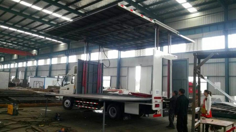 凯马舞台车